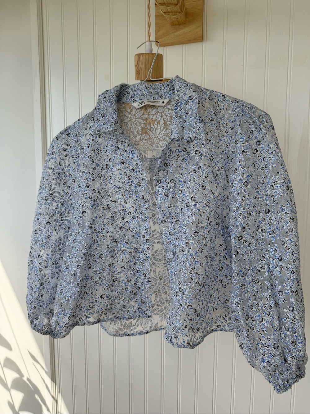 Zara Pale Blue Floral Lace-Trim Button Front Blouse - Picture 2 of 9